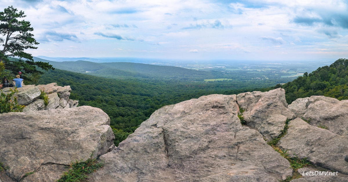 Lets dmv group at Annapolis Rock. Hikes in the dmv